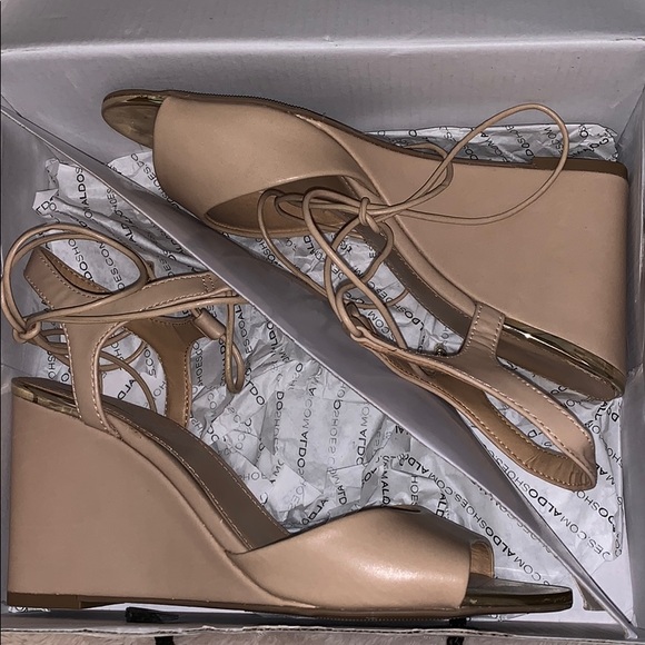 ☀️Aldo lace up wedges - Picture 4 of 5